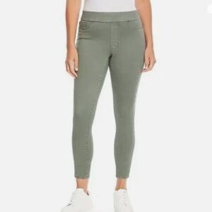 Nine West | Heidi Pull On Skinny Crop Twill Pants Size 6 Agave Green